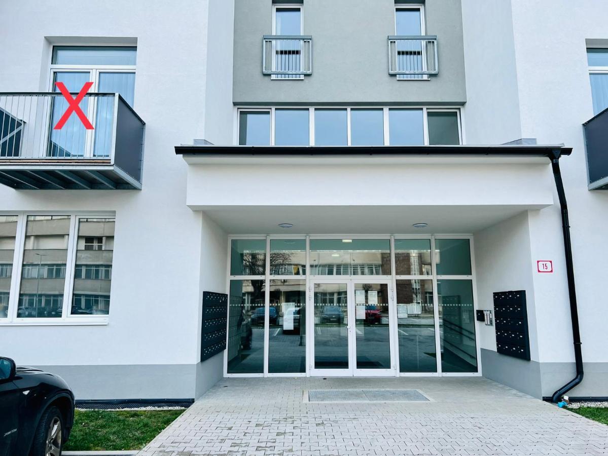 Apartman Liptov Np9 Liptovský Mikuláš Exteriér fotografie